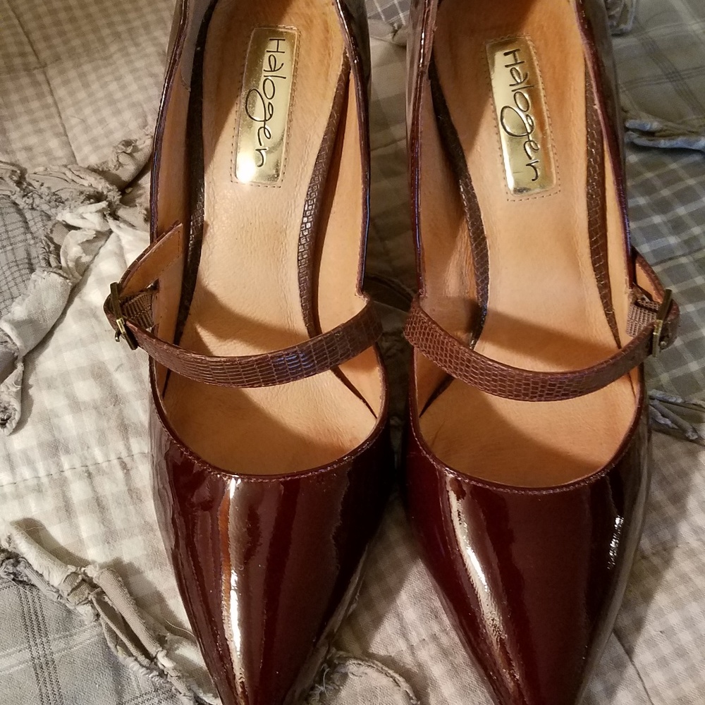 Halogen, 3 1/2" Heels, size 5 M